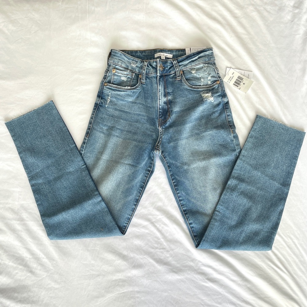 NWT STS Blue Jeans Womens Size 26 Caroline High Rise Raw Edge Denim Straight Leg
